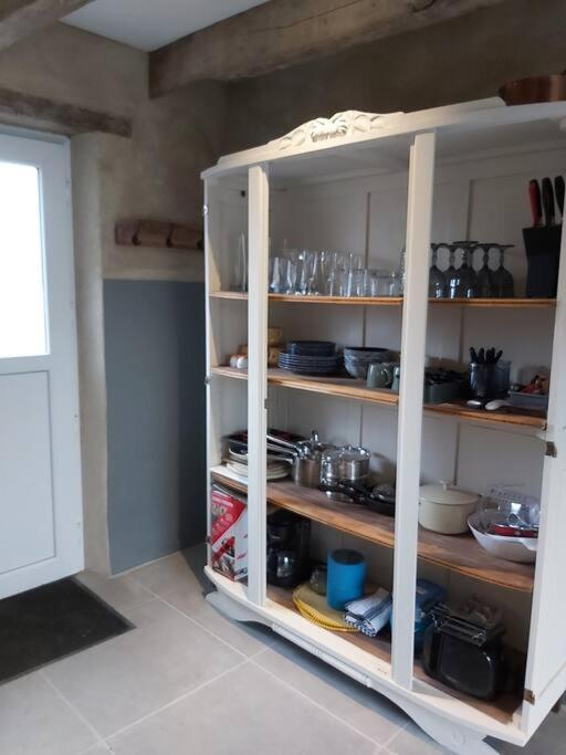 Beautiful 2 Bed Cottage With Swimming Pool Pageas Luaran gambar