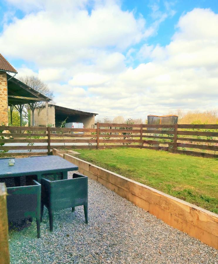 Beautiful 2 Bed Cottage With Swimming Pool Pageas Luaran gambar