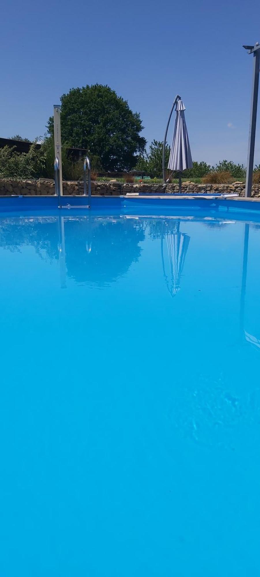 Beautiful 2 Bed Cottage With Swimming Pool Pageas Luaran gambar